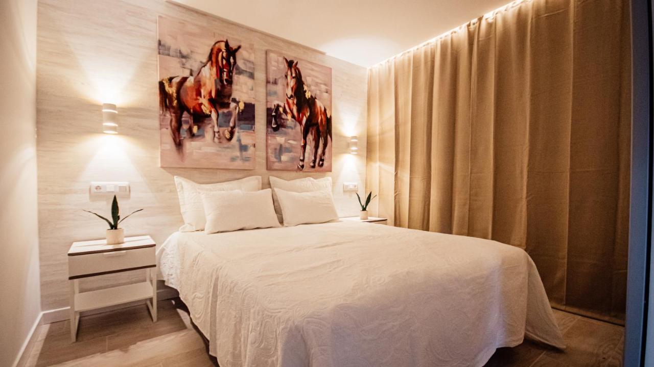 Don Quijote Apartment San Bartolomé Exteriör bild